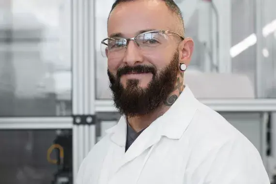 us-company-mission-video-image-2x