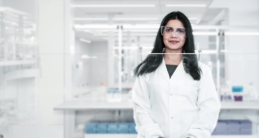 Profesionales en laboratorio